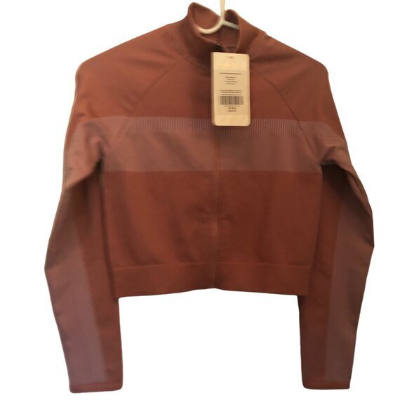 NWT Fabletics pink Tory Cropped Seamless Jacket sz M--SOLD OUT on Fabletics site - Picture 5 of 14